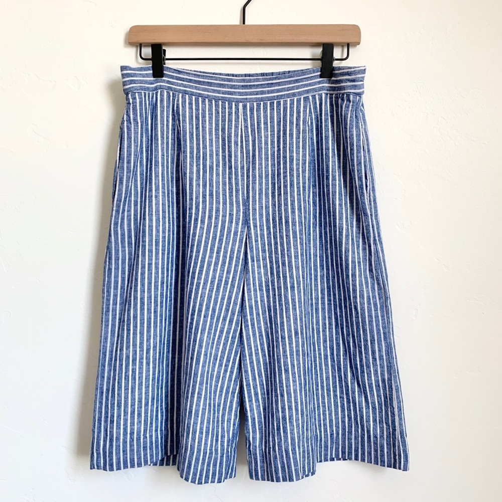 BeachLunchLounge wide leg crop capris blue stripe